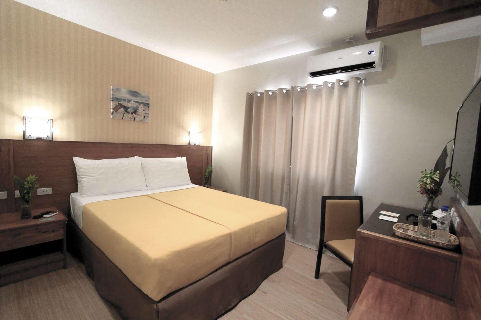 Coron Soleil Express Hotel Ngoại thất bức ảnh