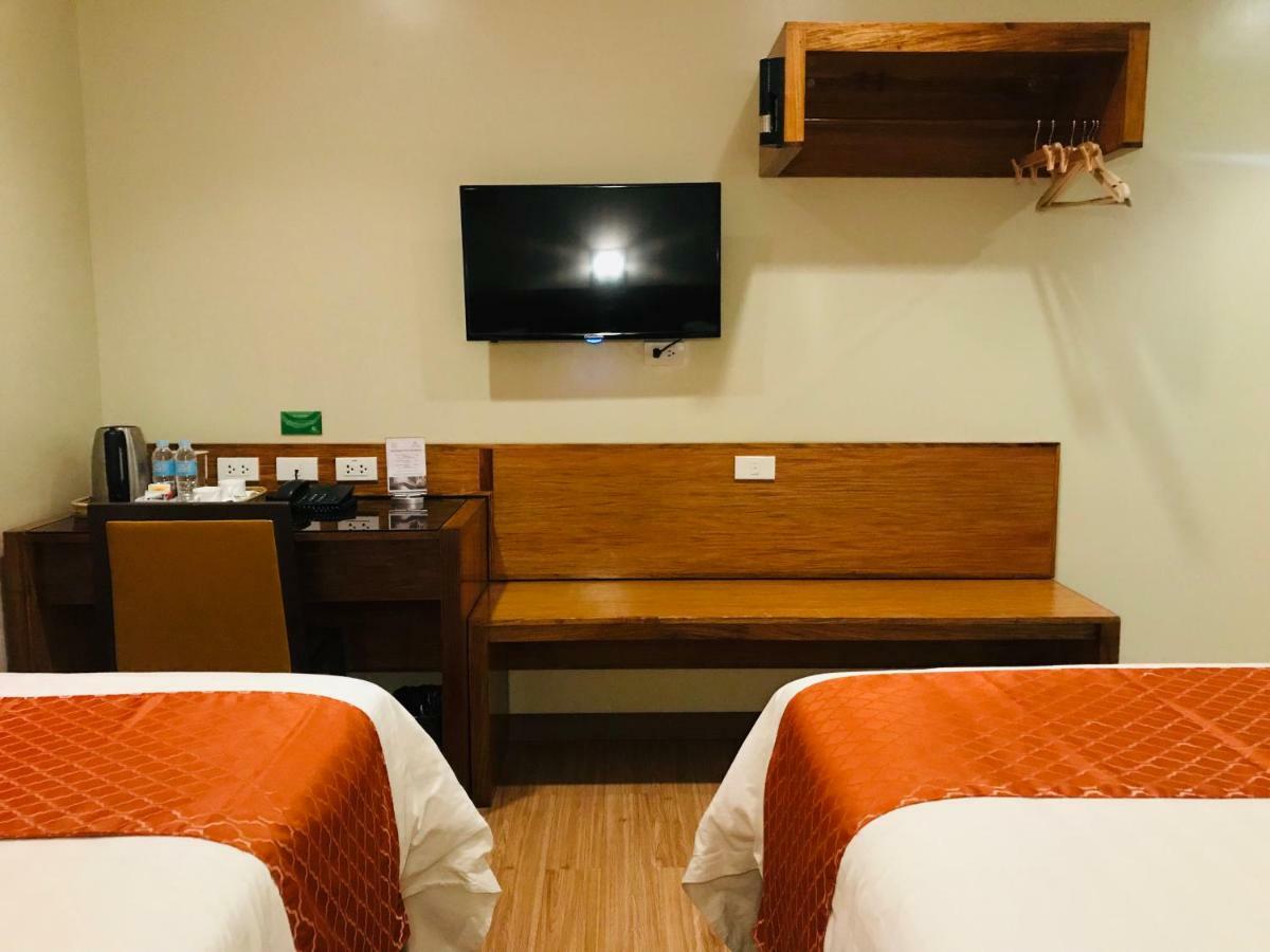 Coron Soleil Express Hotel Ngoại thất bức ảnh